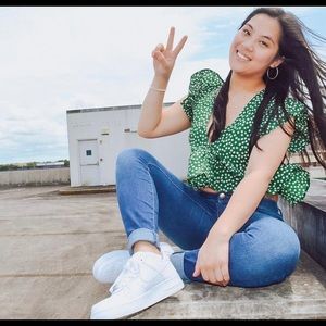 Meet your Posher, Maggie